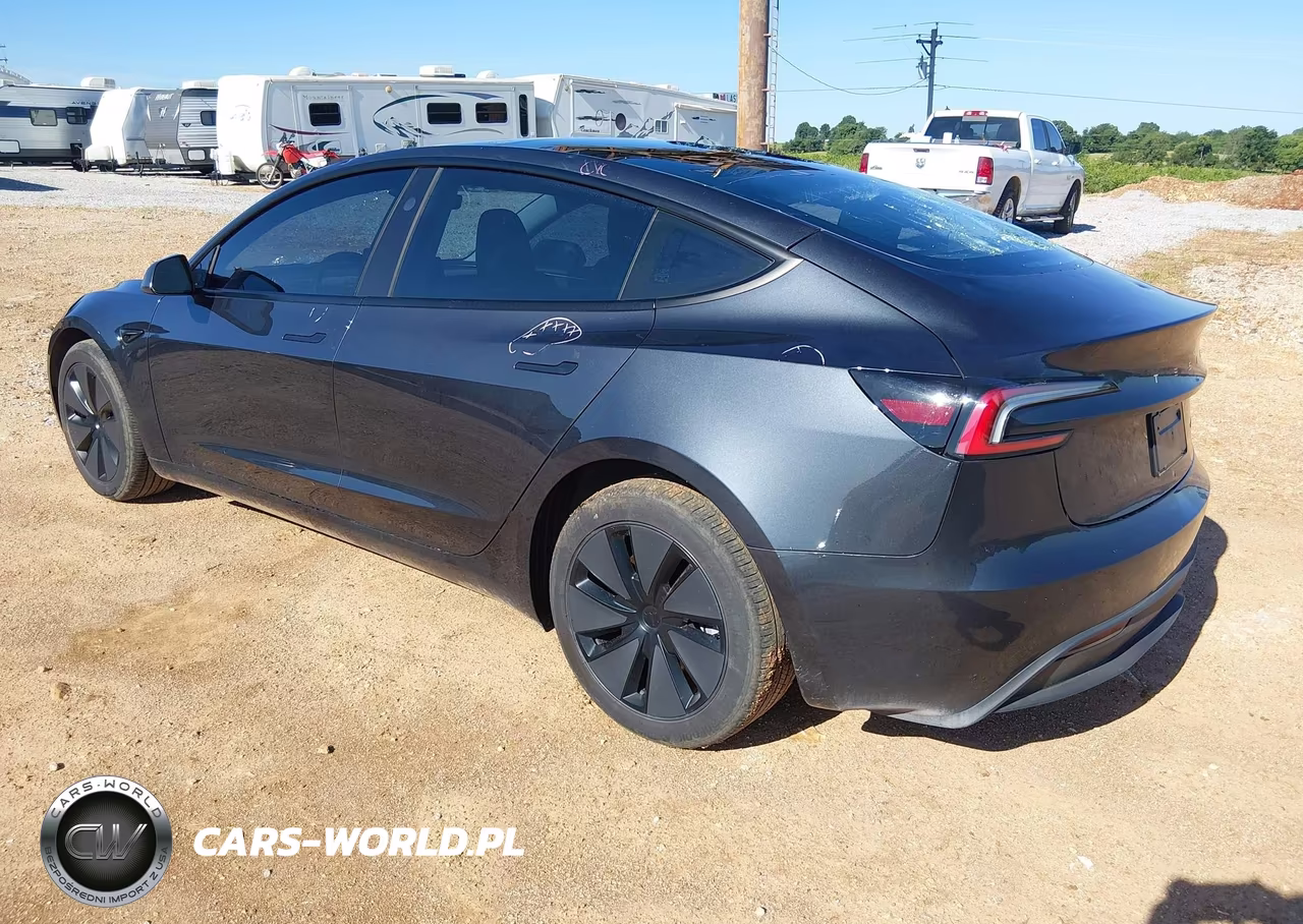 2025 Tesla Model 3 Long Range All-Wheel Drive VIN:5YJ3E1EB4SF926145 - 3