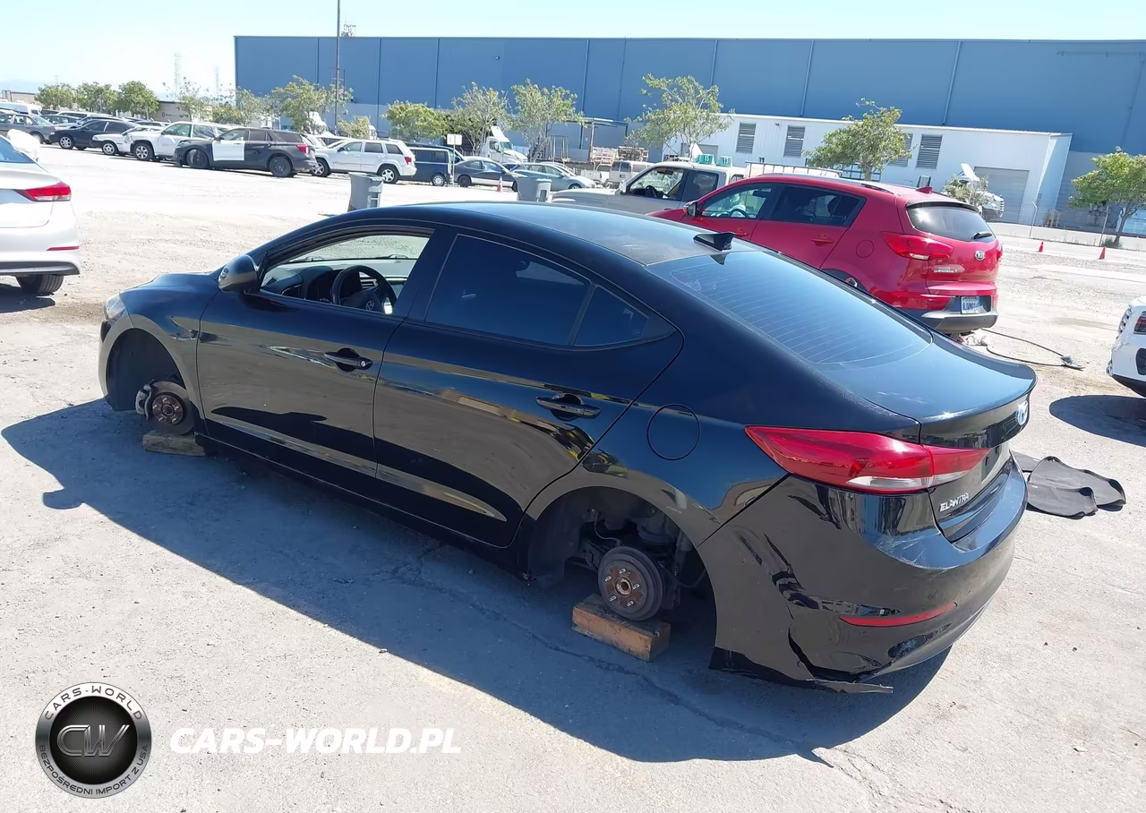 2017 Hyundai Elantra Se VIN:5NPD84LF1HH038448 - 3