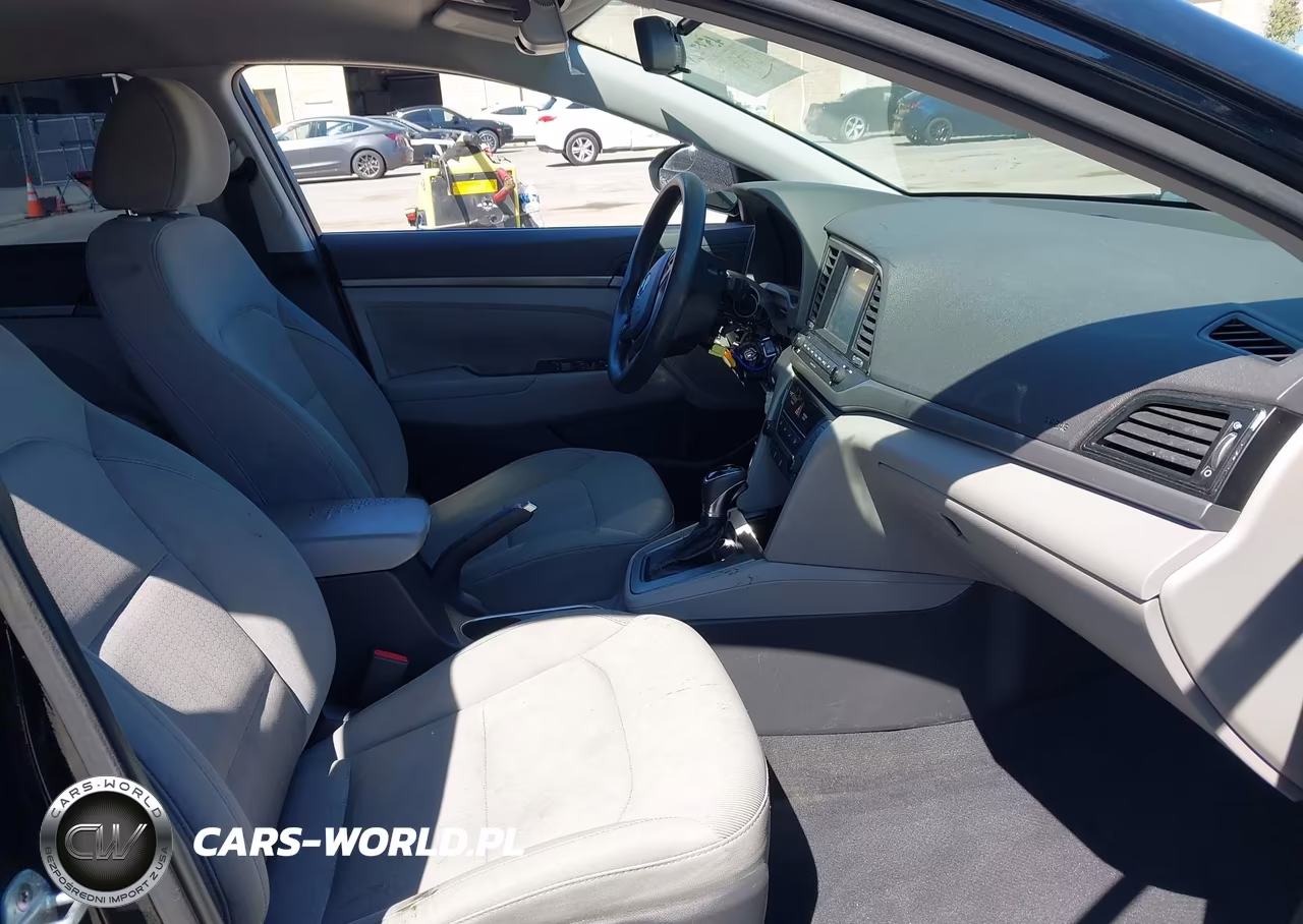 2017 Hyundai Elantra Se VIN:5NPD84LF1HH038448 - 5
