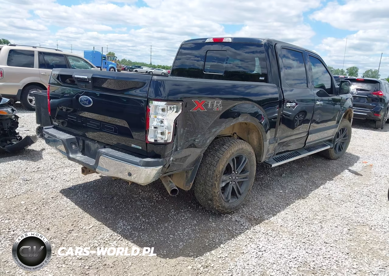 2018 Ford F-150 Xlt VIN:1FTEW1EG1JFC20374 - 4