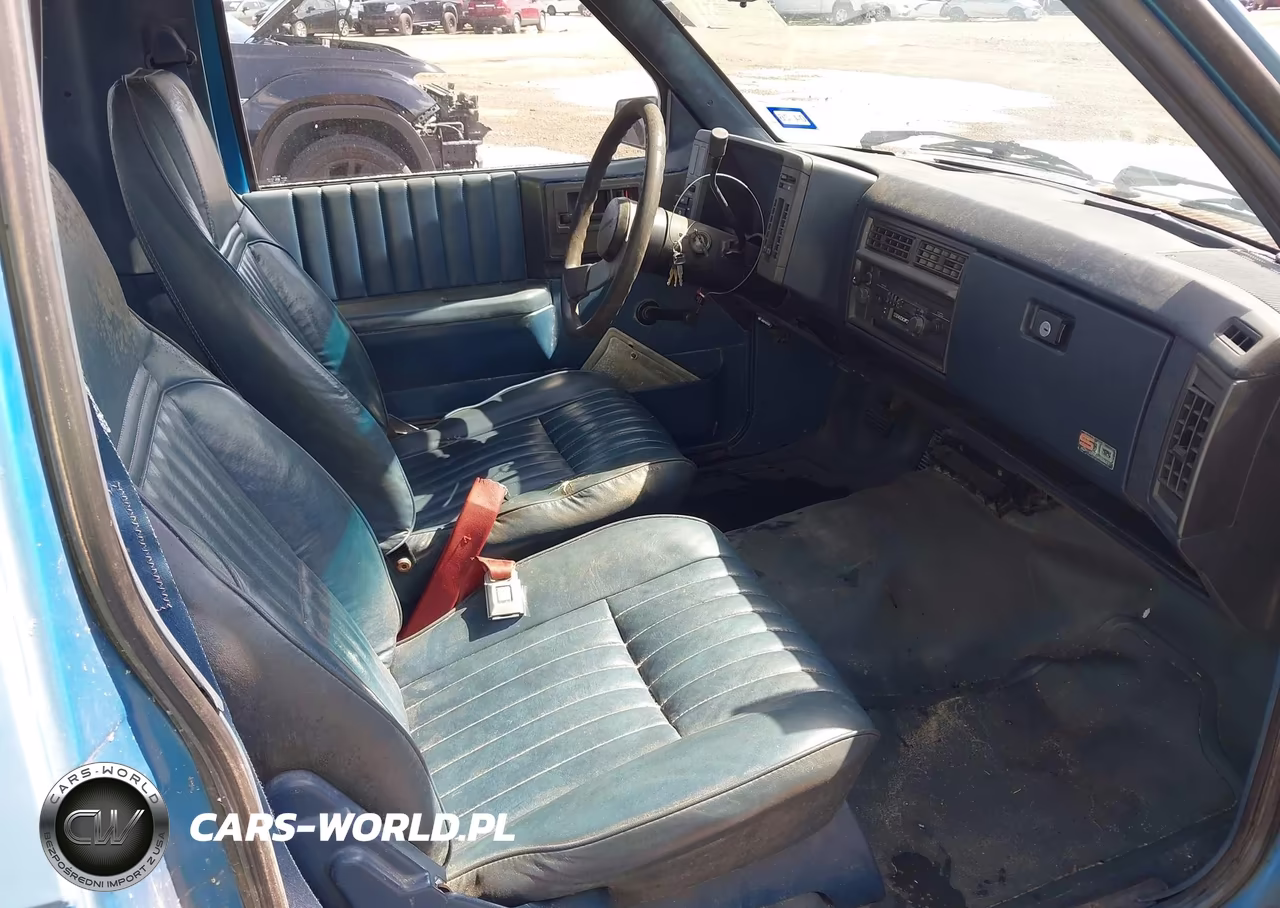 1988 Chevrolet Blazer S10 VIN:1GNCS18EXJ8149782 - 5