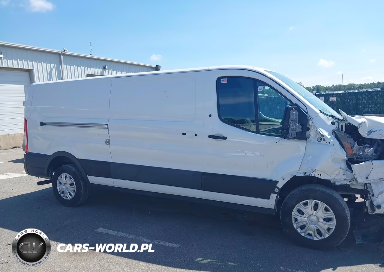 2022 Ford Transit-250 VIN:1FTBR1Y88NKA11399 - 13