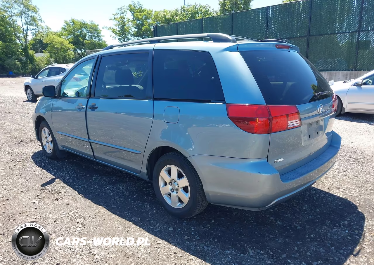 2005 Toyota Sienna Le VIN:5TDZA23C55S326550 - 3