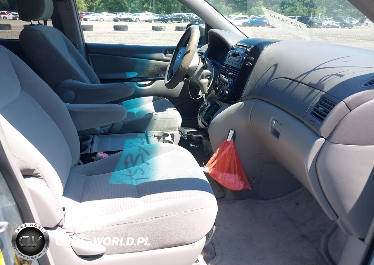 2005 Toyota Sienna Le VIN:5TDZA23C55S326550 - 5