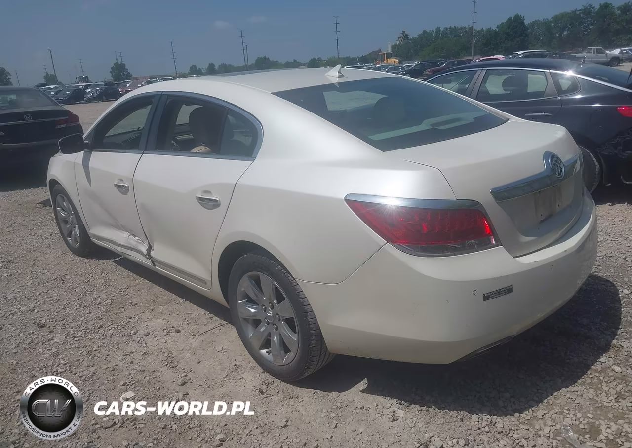 2013 Buick Lacrosse Leather Group VIN:1G4GC5E31DF265790 - 3