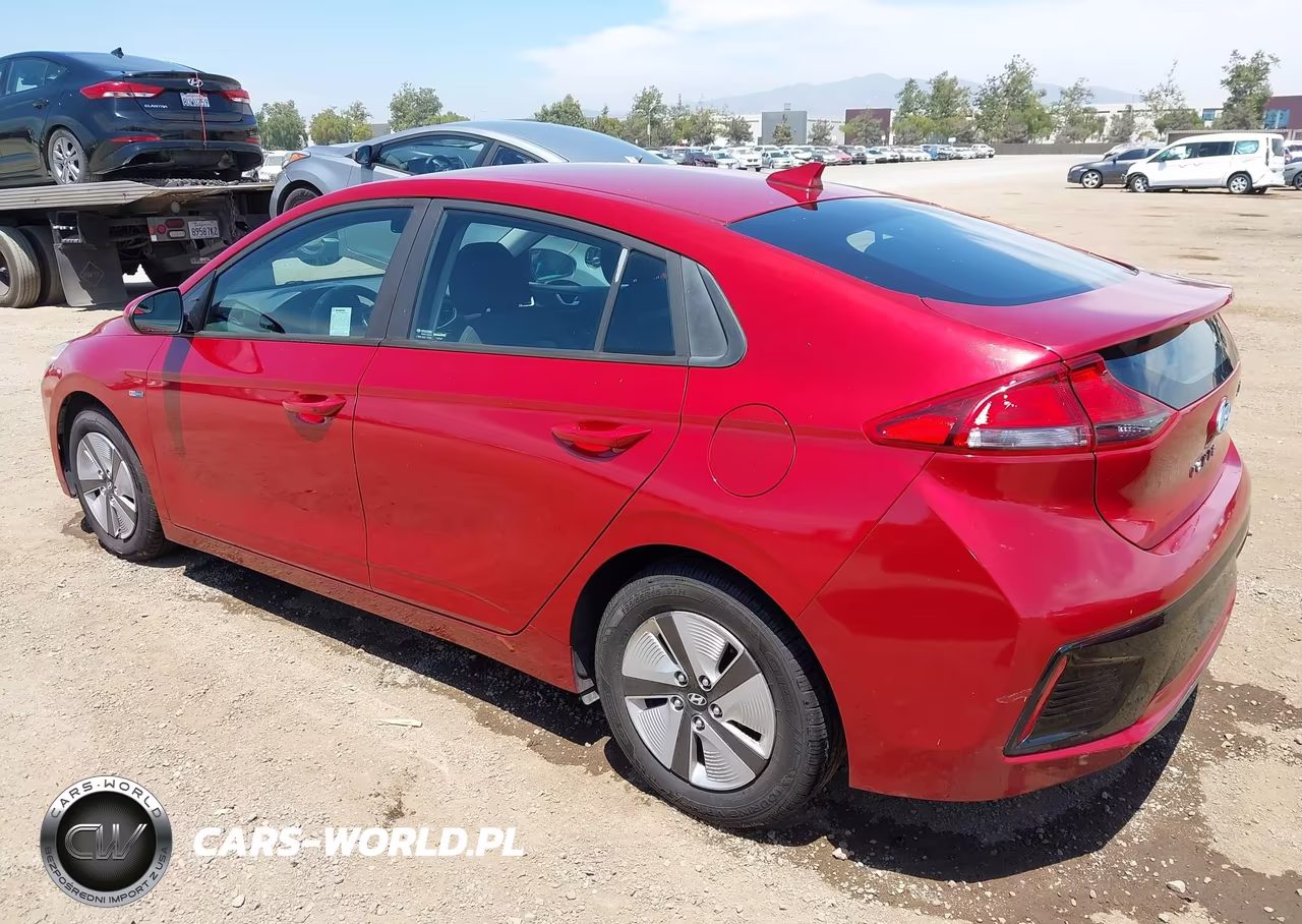 2019 Hyundai Ioniq Hybrid Blue VIN:KMHC65LC0KU176195 - 3