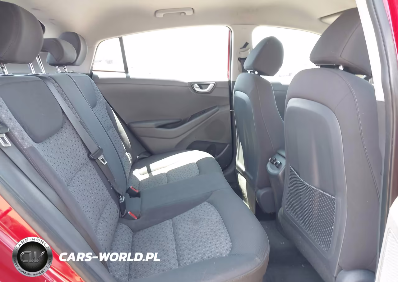 2019 Hyundai Ioniq Hybrid Blue VIN:KMHC65LC0KU176195 - 8