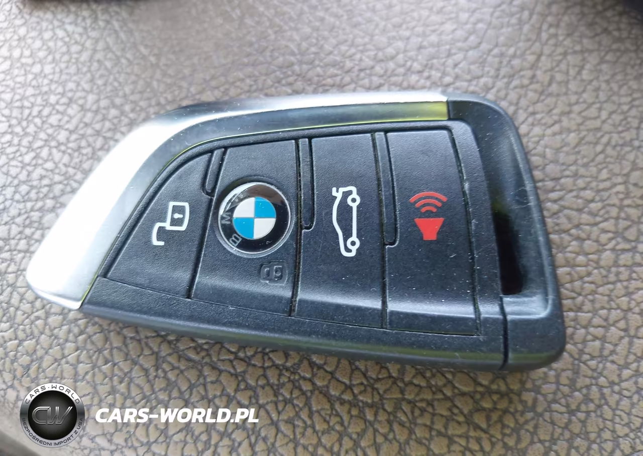 2021 BMW 330I xDrive VIN:3MW5R7J08M8B63376 - 11