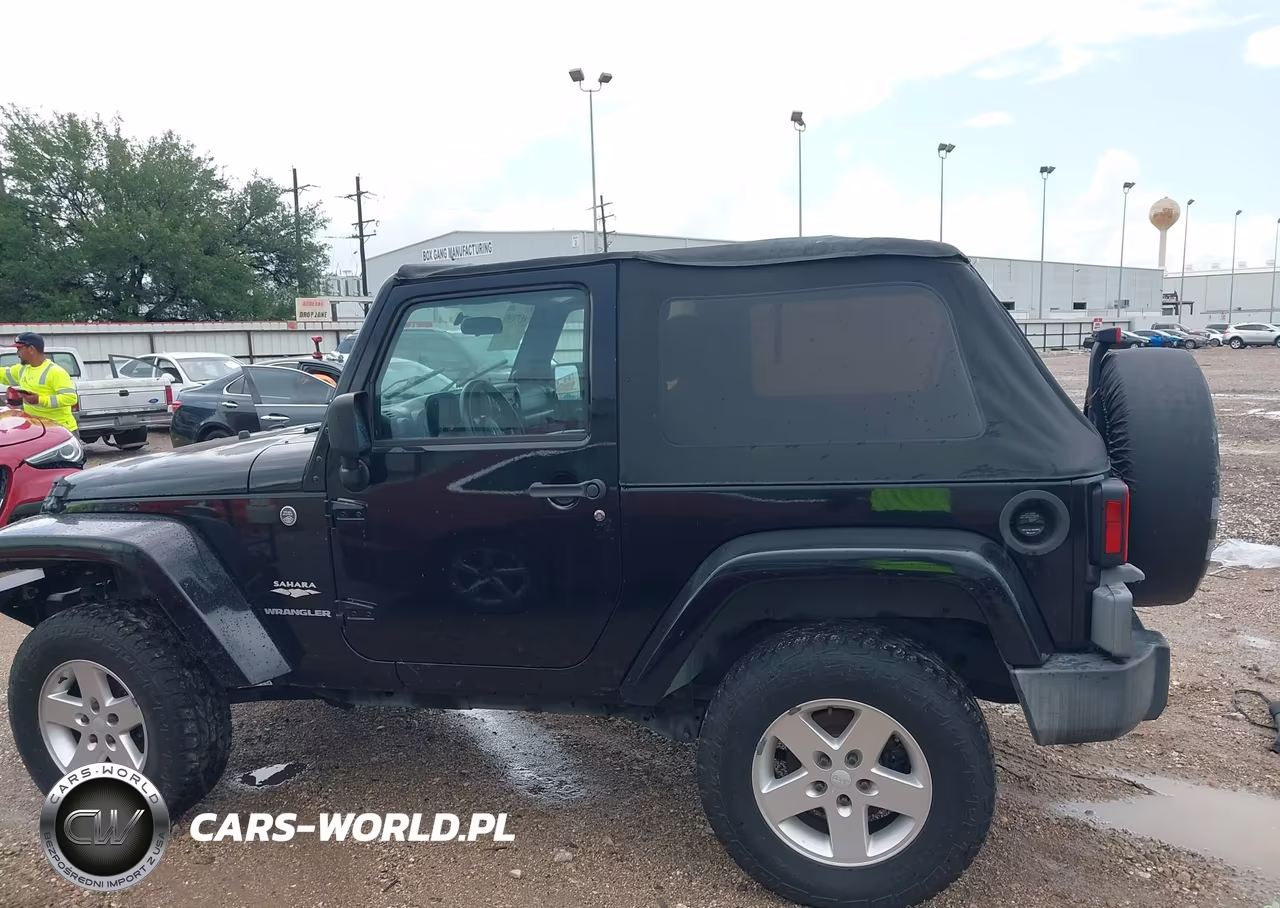 2007 Jeep Wrangler Sahara VIN:1J4FA54157L153094 - 15