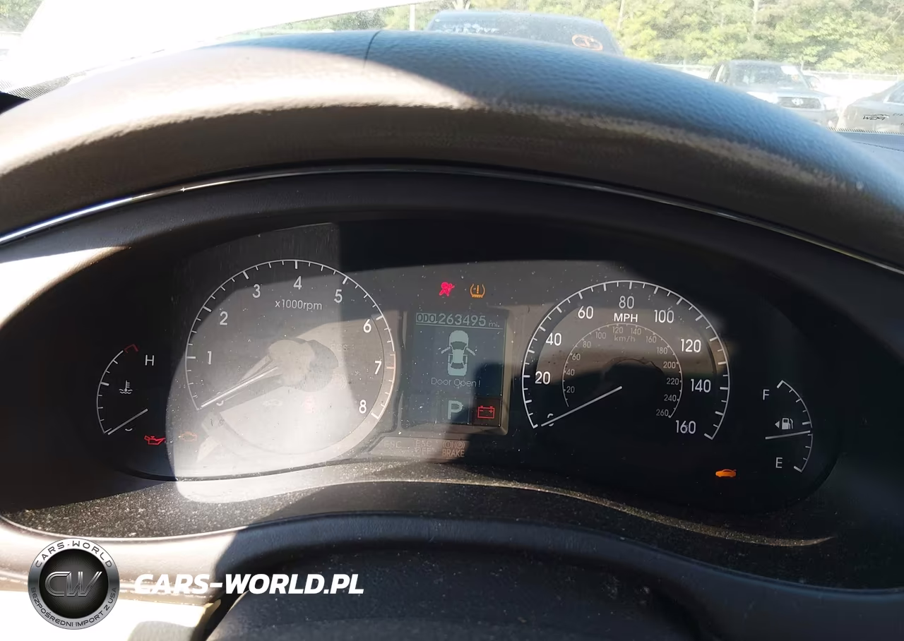 2011 Hyundai Genesis 4.6 VIN:KMHGC4DF7BU132322 - 7