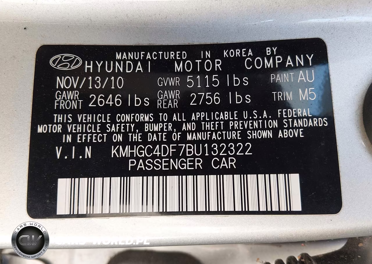 2011 Hyundai Genesis 4.6 VIN:KMHGC4DF7BU132322 - 9