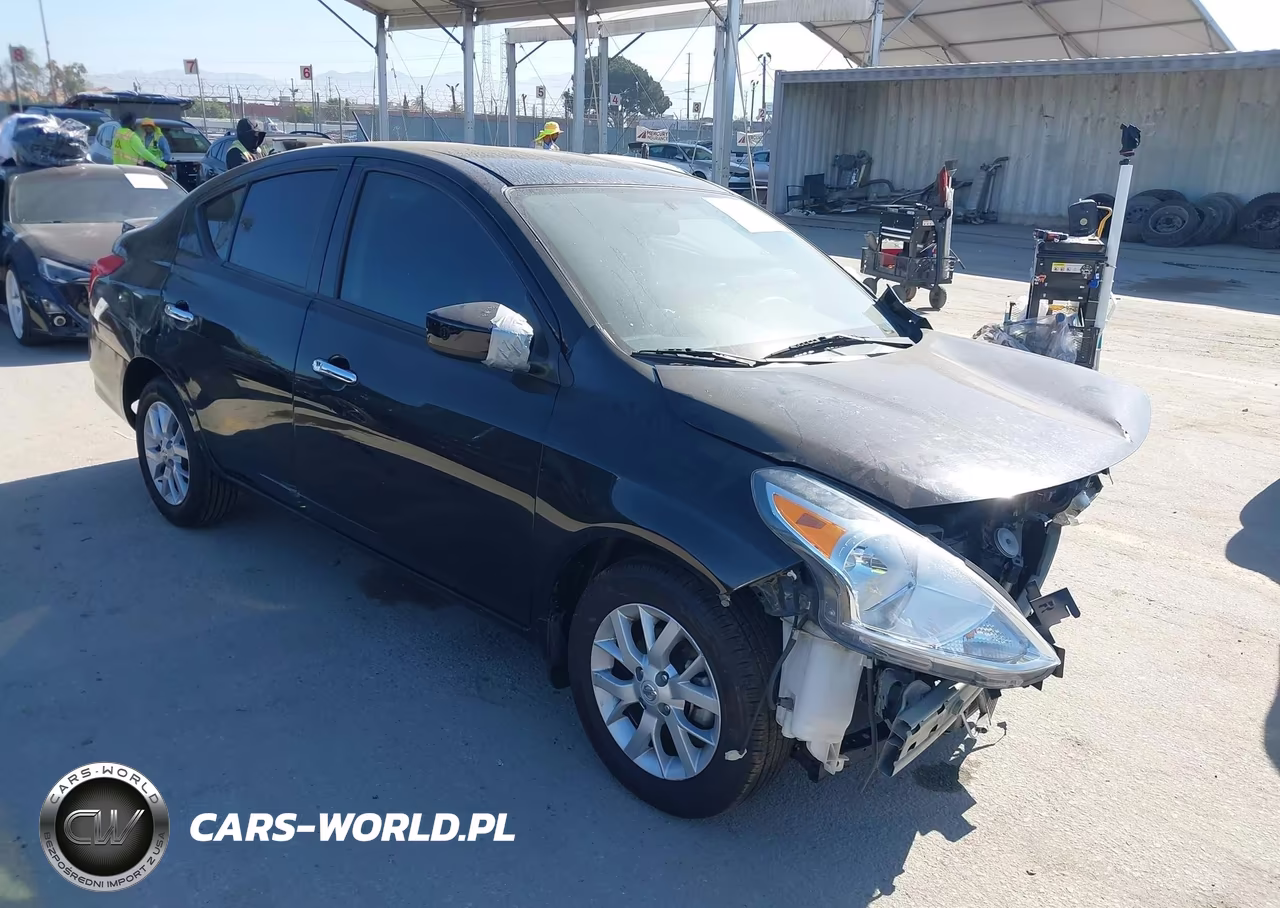2017 Nissan Versa 1.6 Sv – zdjęcie 1 z 21
