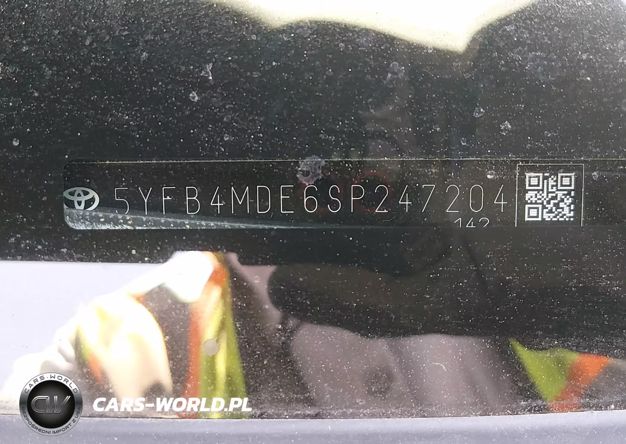 2025 Toyota Corolla Le VIN:5YFB4MDE6SP247204 - 9