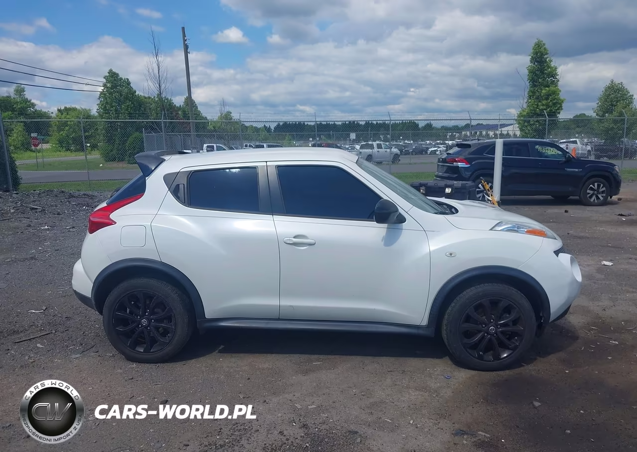 2014 Nissan Juke S VIN:JN8AF5MR2ET356842 - 13