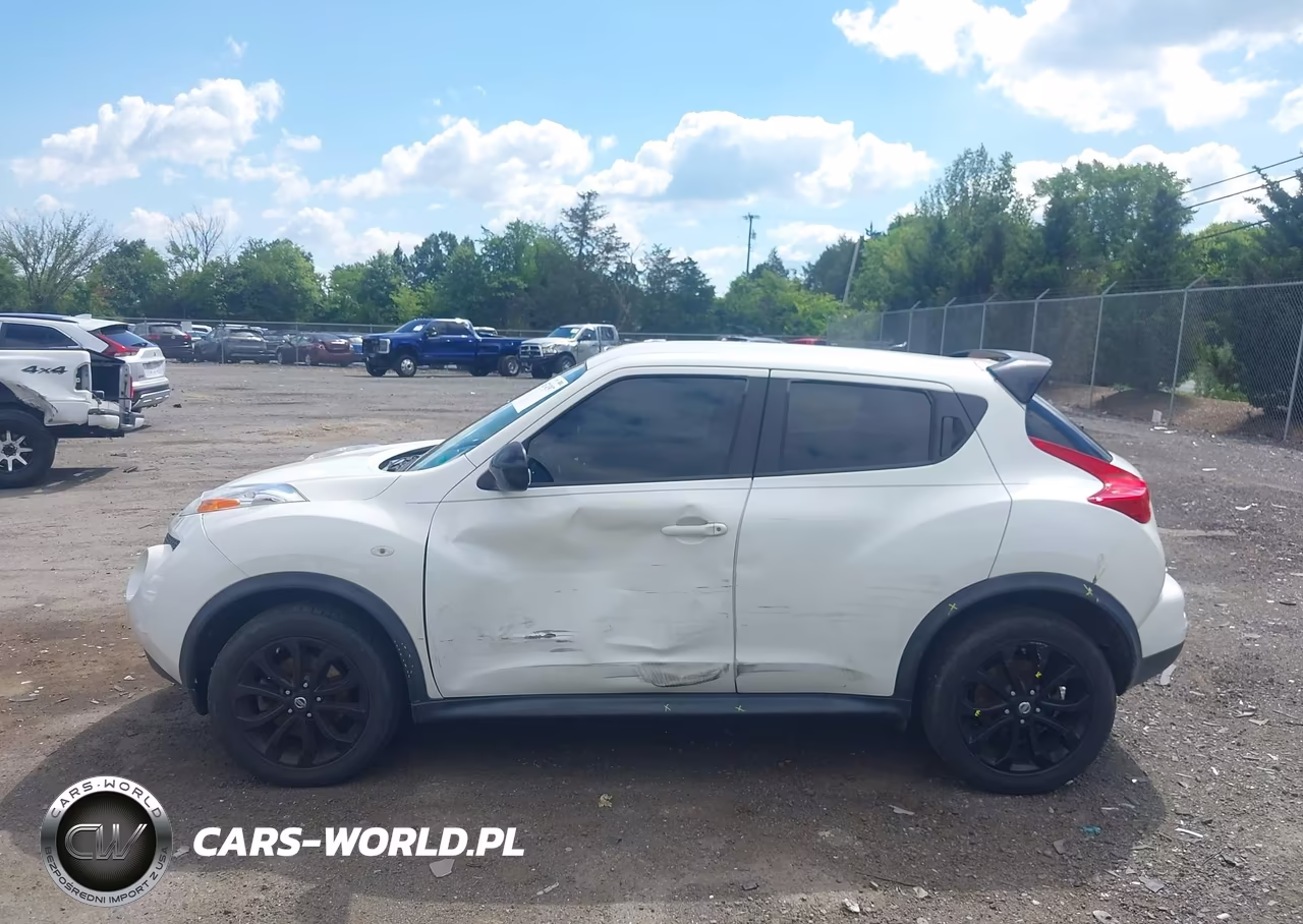 2014 Nissan Juke S VIN:JN8AF5MR2ET356842 - 14