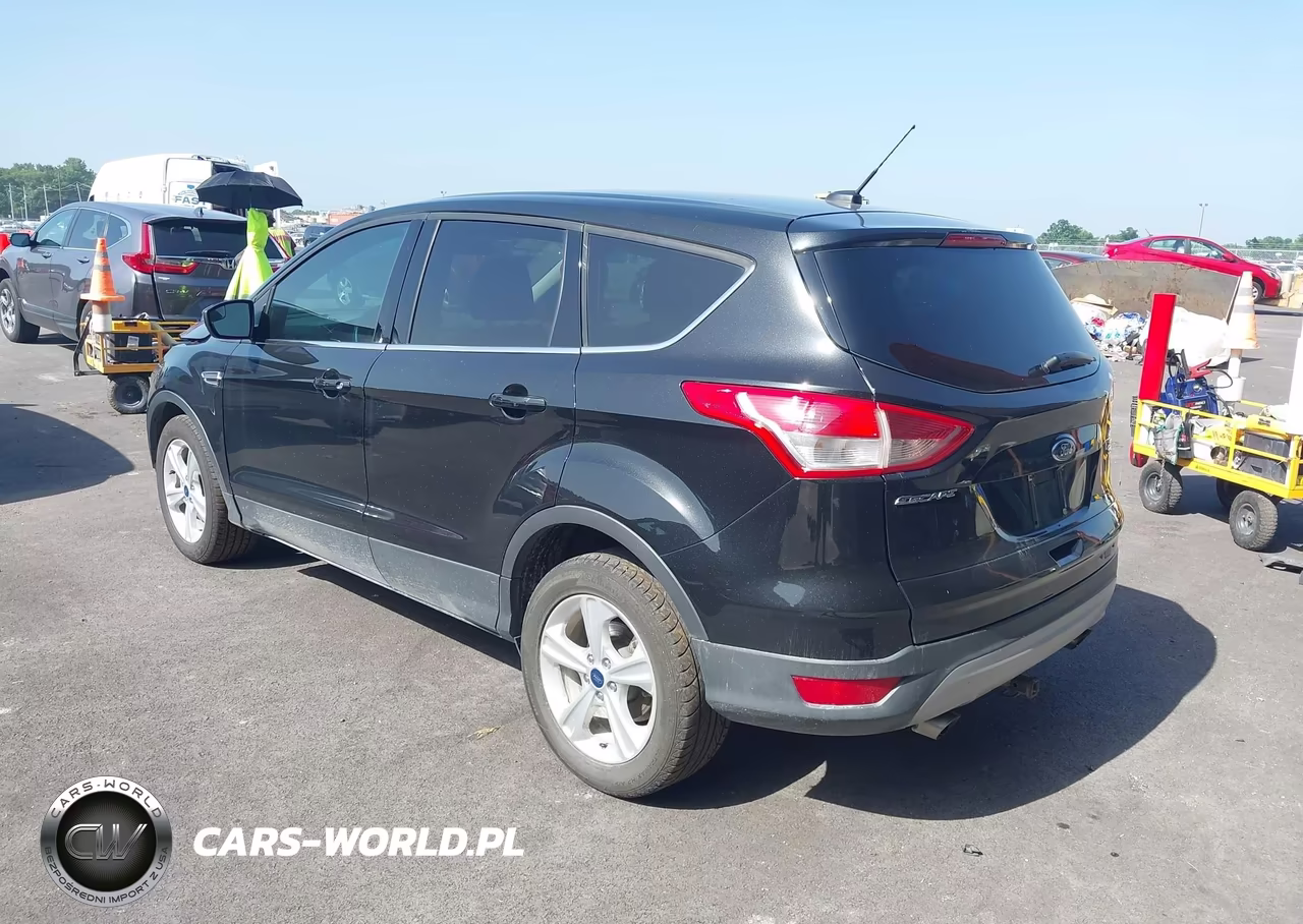 2015 Ford Escape Se VIN:1FMCU9GX1FUC25338 - 3