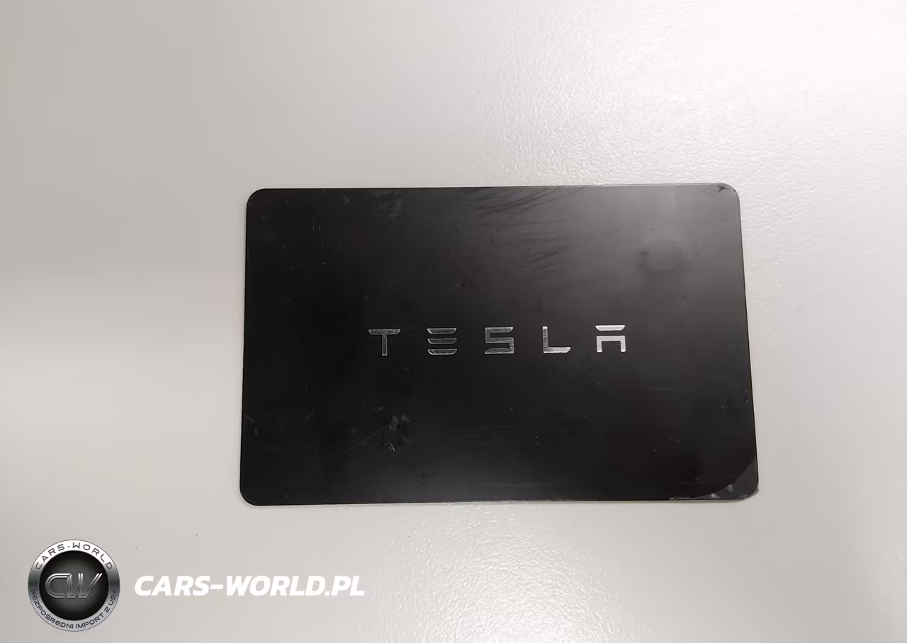 2020 Tesla Model 3 Long Range Dual Motor All-Wheel Drive VIN:5YJ3E1EB5LF647661 - 10