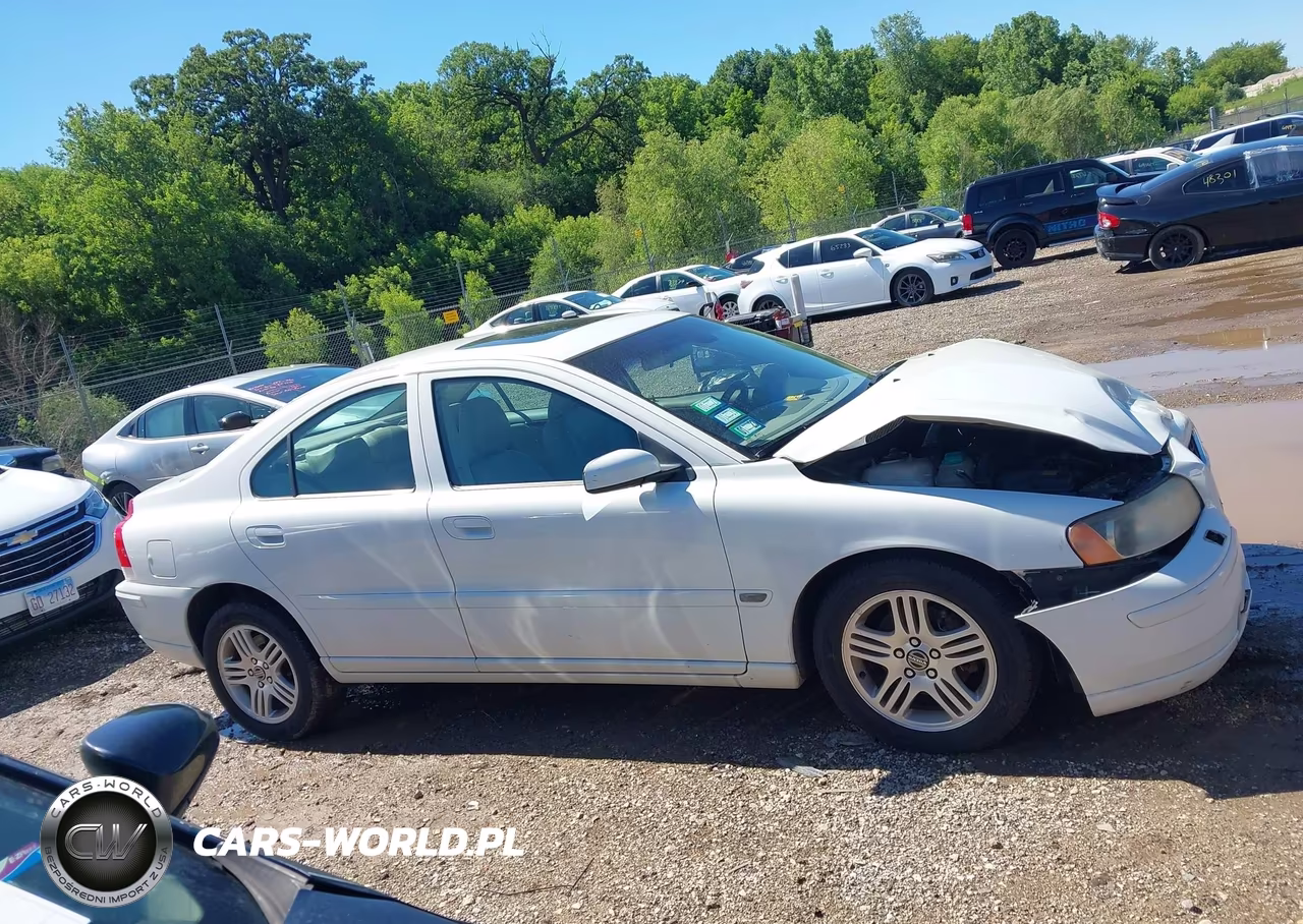 2005 Volvo S60 2.5T Awd VIN:YV1RH592752464300 - 13