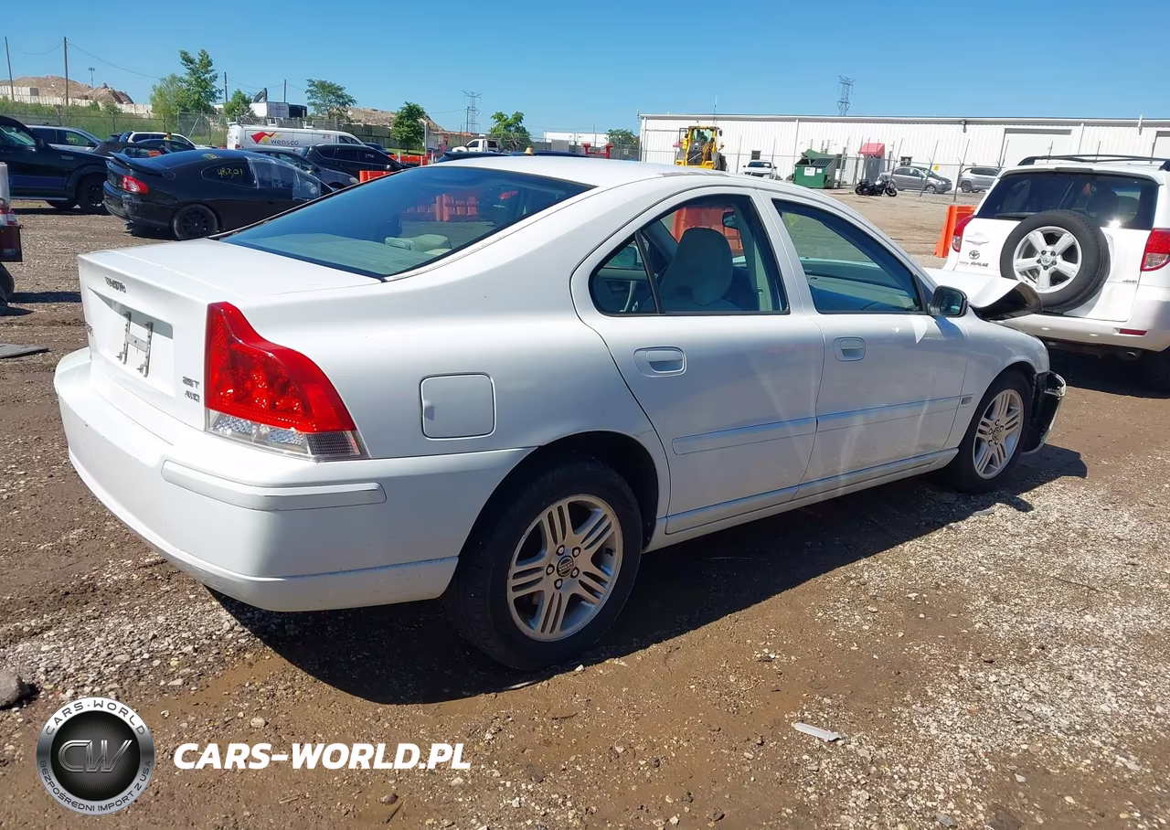 2005 Volvo S60 2.5T Awd VIN:YV1RH592752464300 - 4