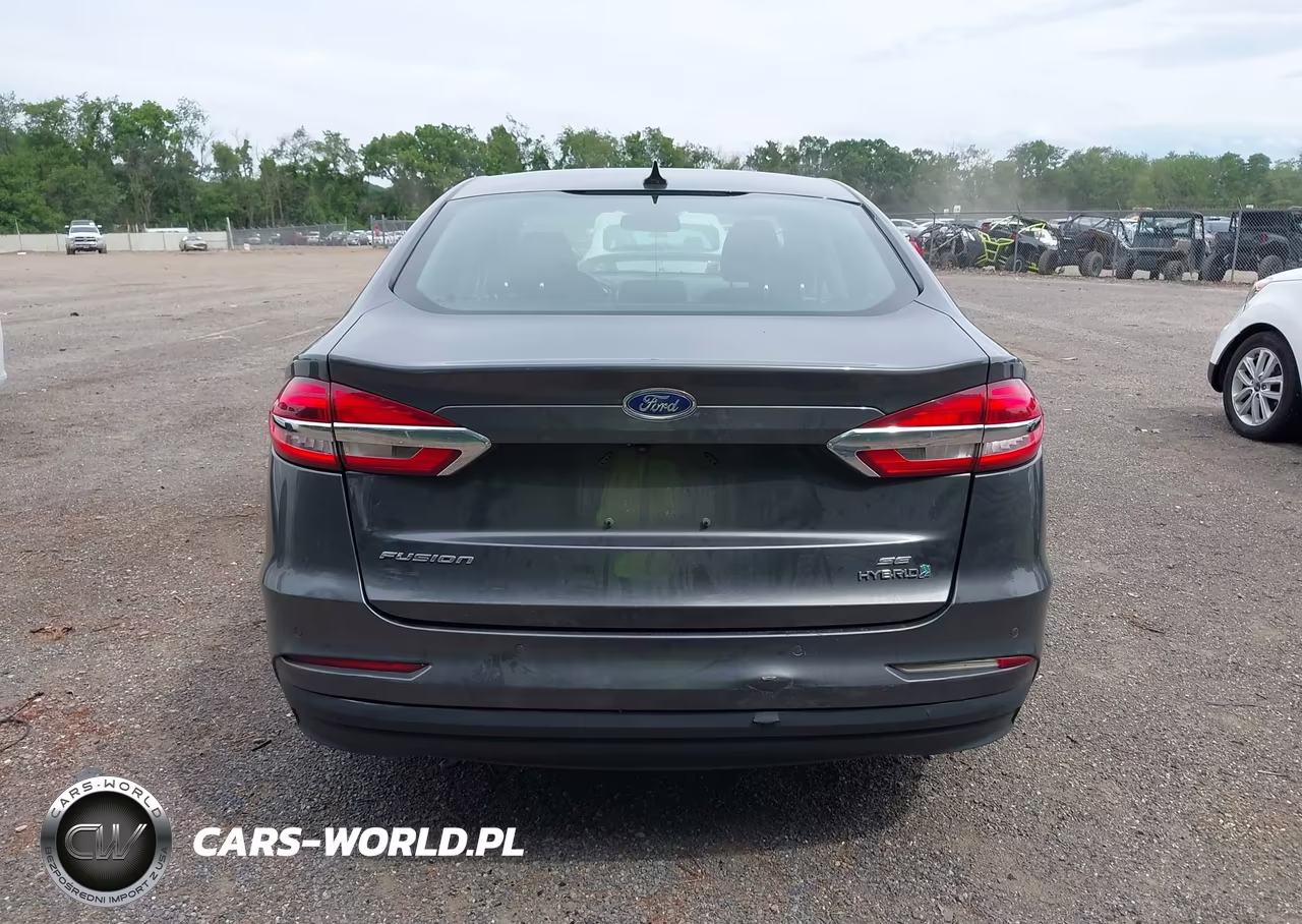 2019 Ford Fusion Hybrid Se VIN:3FA6P0LU7KR167260 - 17
