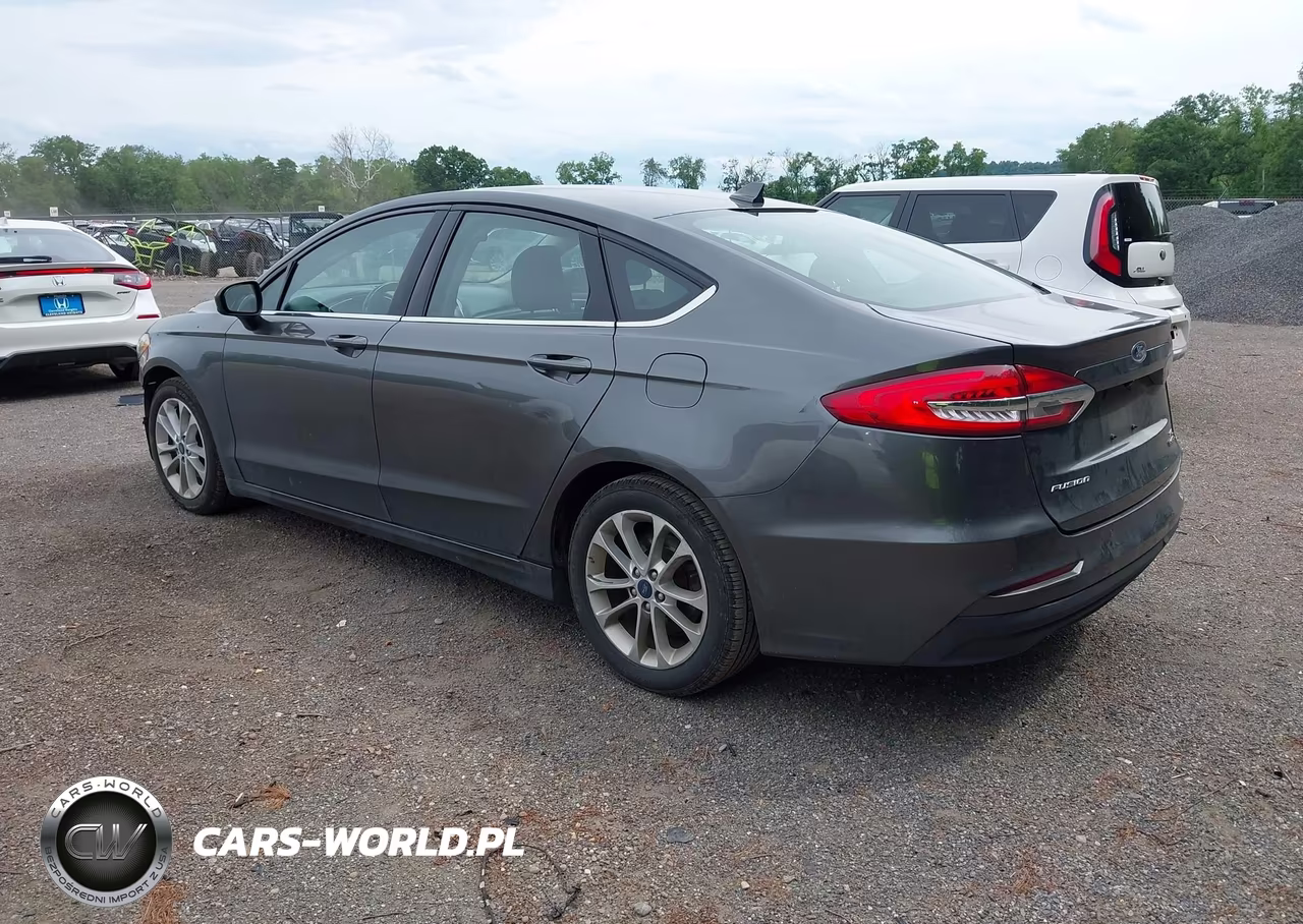 2019 Ford Fusion Hybrid Se VIN:3FA6P0LU7KR167260 - 3