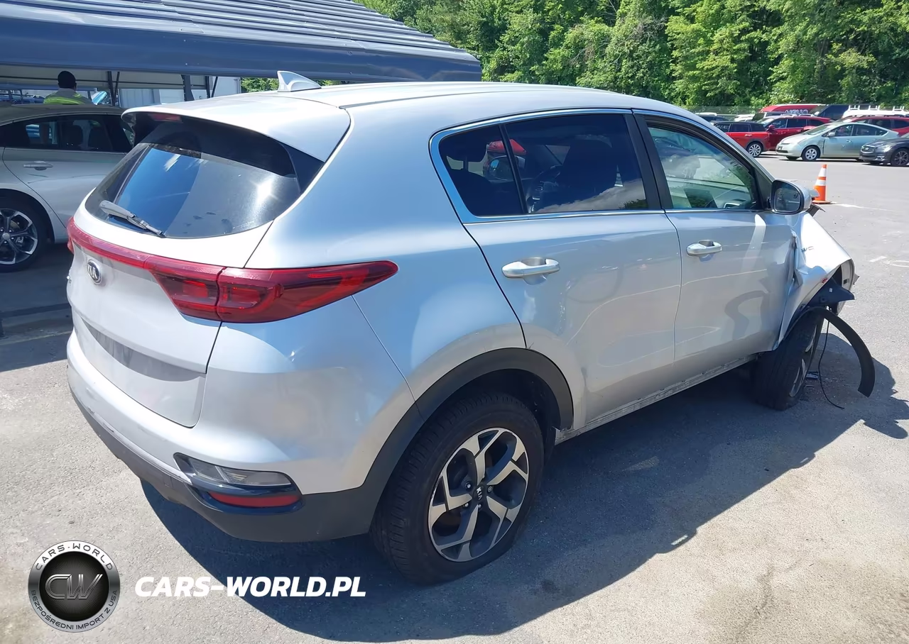 2020 Kia Sportage Lx VIN:KNDPMCAC2L7808178 - 4