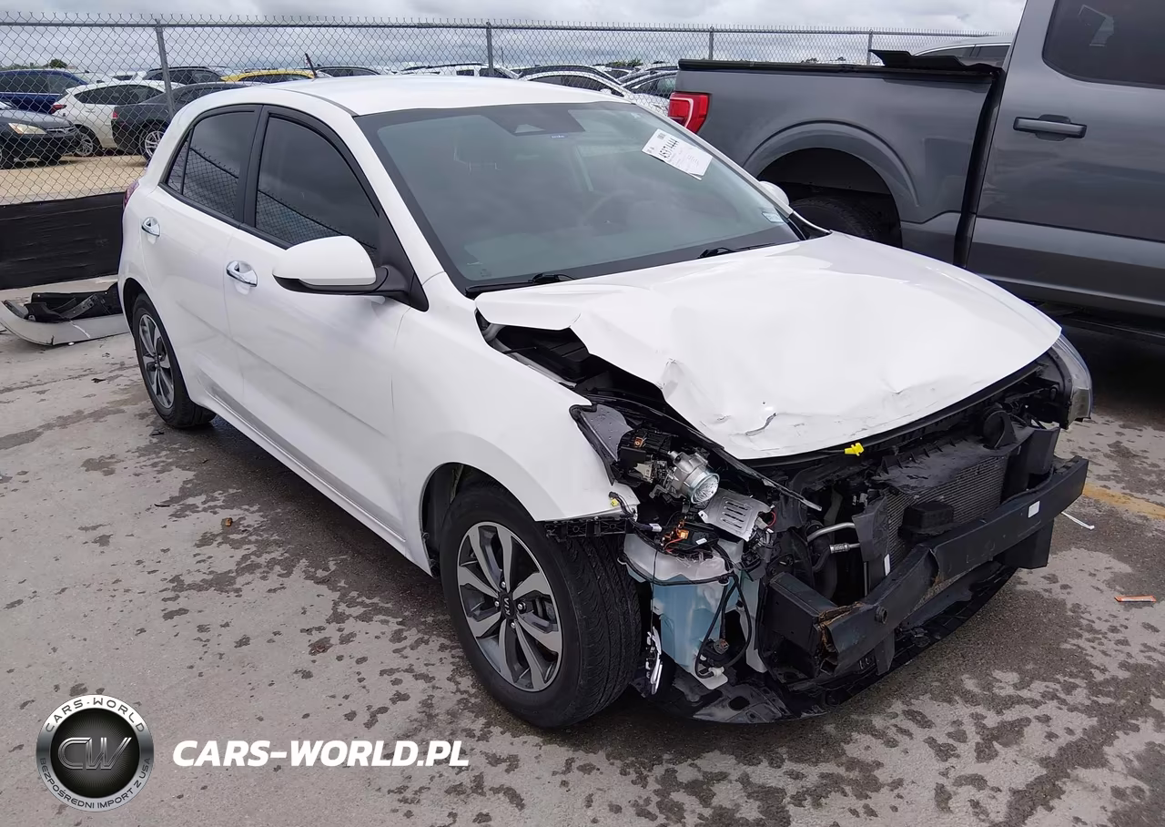 2021 Kia Rio 5-Door S – zdjęcie 1 z 18