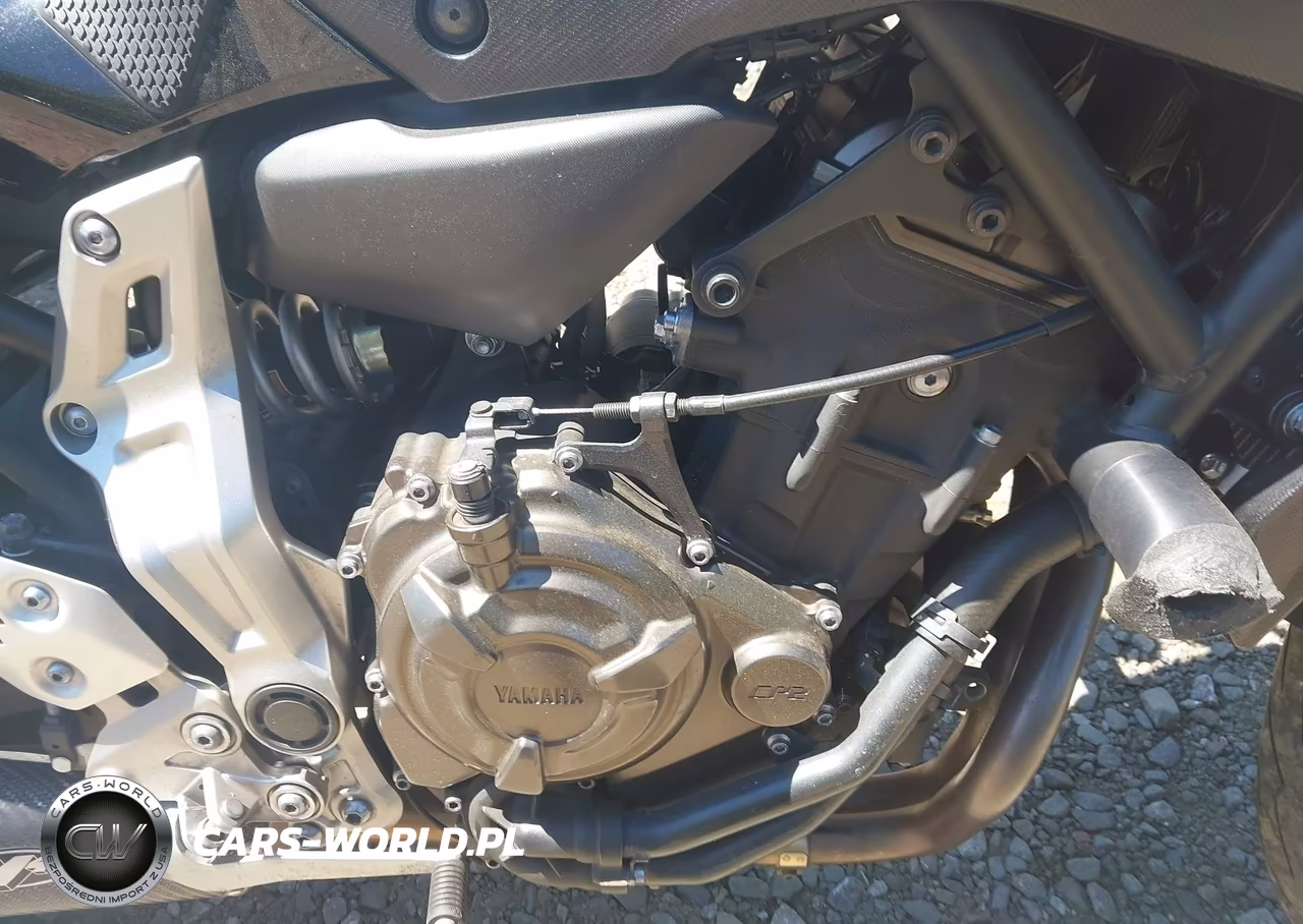 2016 Yamaha Fz07 VIN:JYARM06E5GA007685 - 8