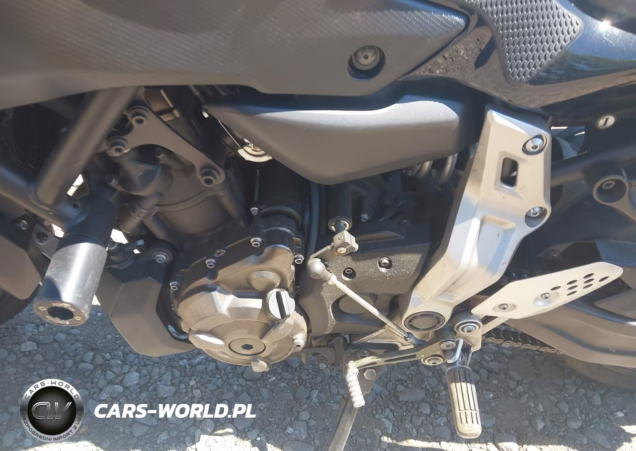 2016 Yamaha Fz07 VIN:JYARM06E5GA007685 - 9