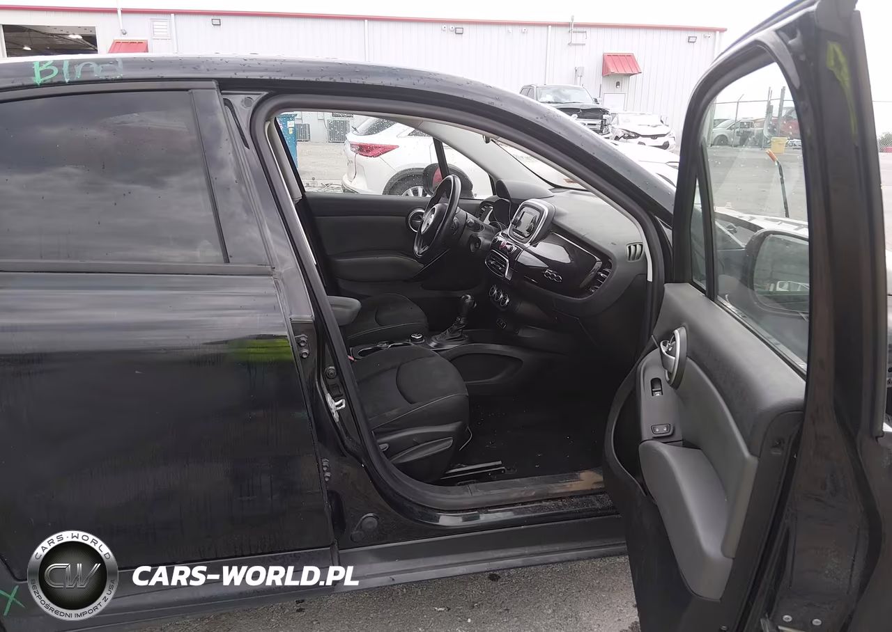 2016 Fiat 500X Easy VIN:ZFBCFYBT6GP401817 - 5