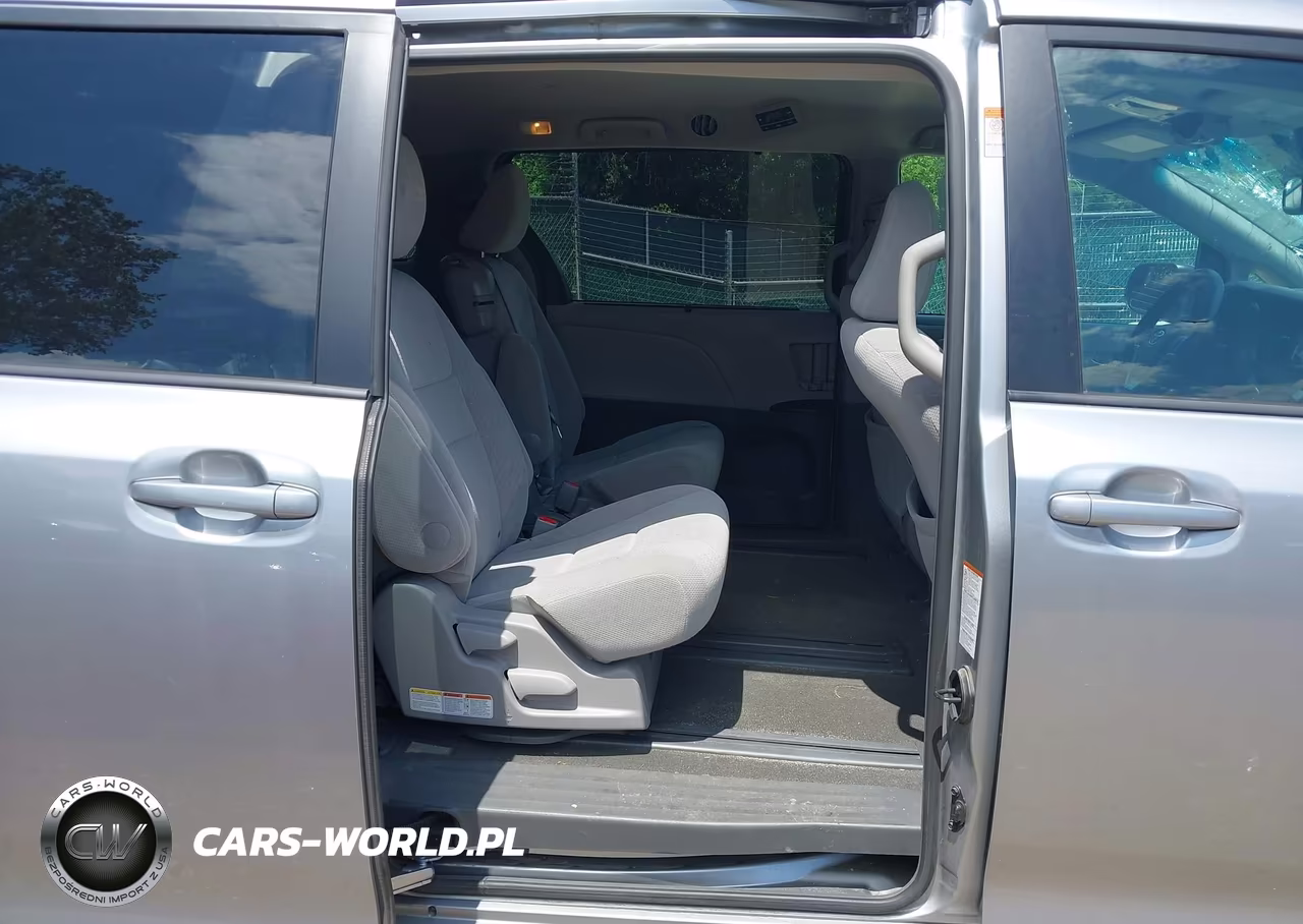 2017 Toyota Sienna Le 8 Passenger VIN:5TDKZ3DC1HS820178 - 8