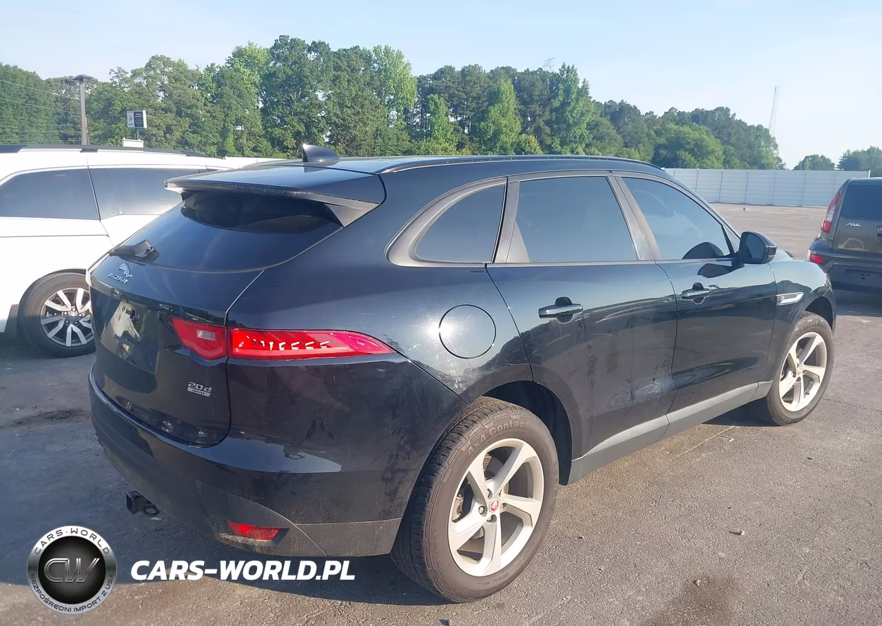 2017 Jaguar F-Pace 20D Premium VIN:SADCJ2BN8HA090877 - 4