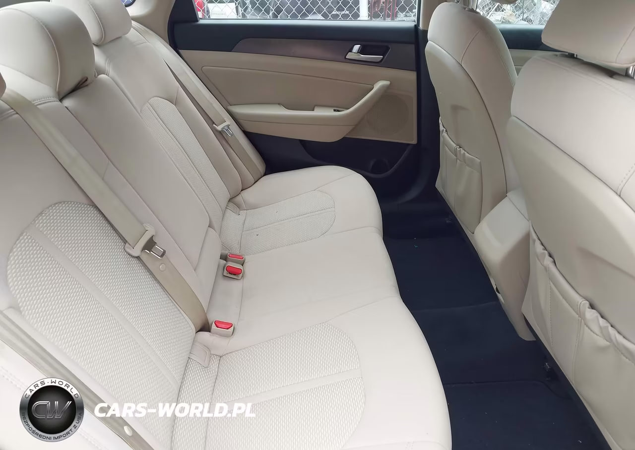 2017 Hyundai Sonata Sport VIN:5NPE34AF1HH554864 - 8