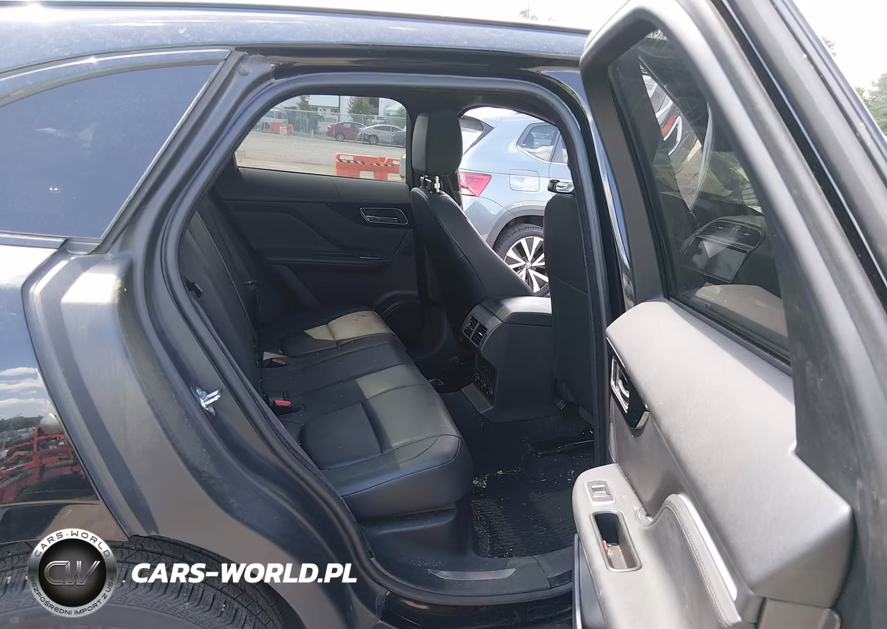 2019 Jaguar F-Pace 25T Premium VIN:SADCJ2FX5KA601299 - 8