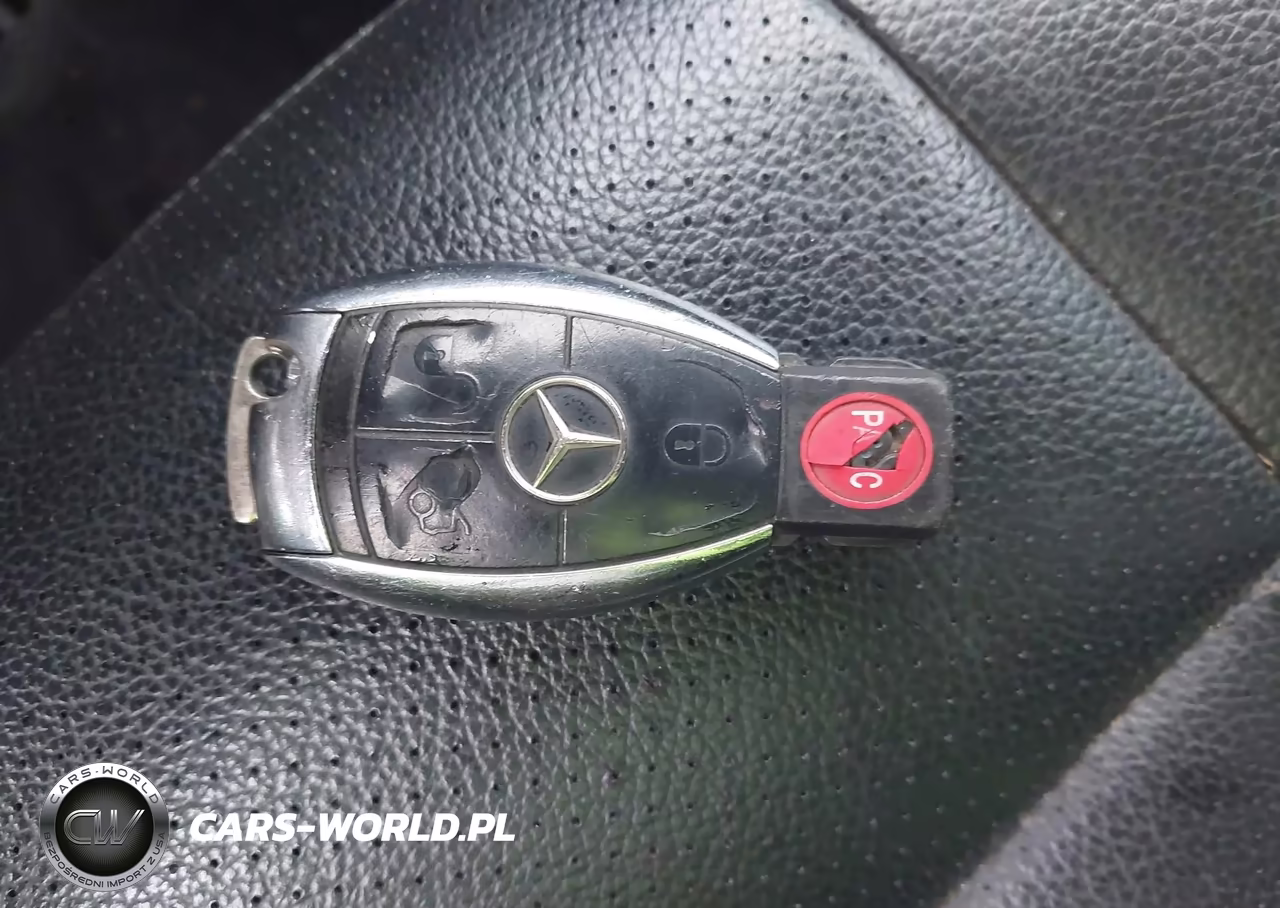2007 Mercedes-Benz C 230 Sport VIN:WDBRF52H87F898620 - 11