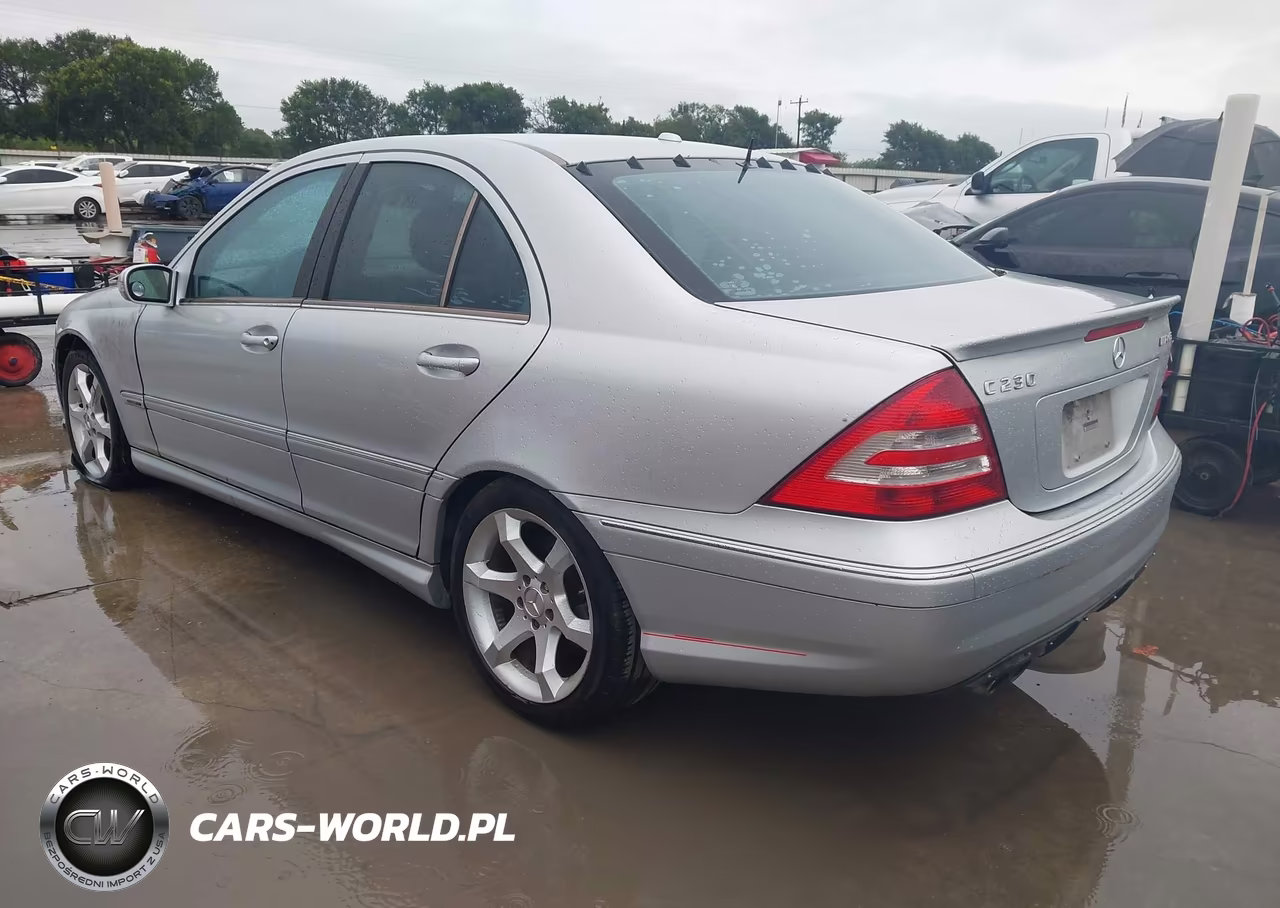 2007 Mercedes-Benz C 230 Sport VIN:WDBRF52H87F898620 - 3