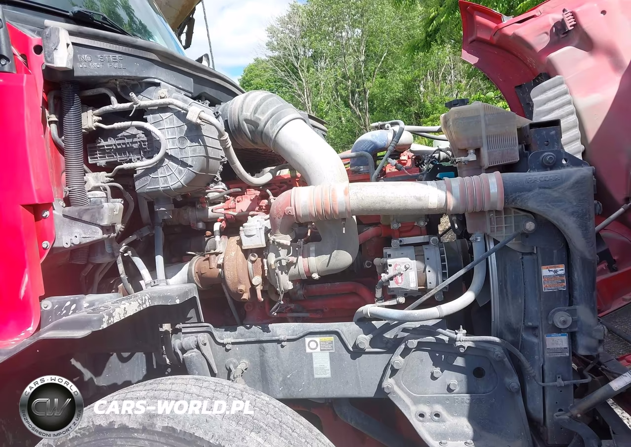 2019 Kenworth T680 VIN:1XKYD49X8KJ236878 - 9