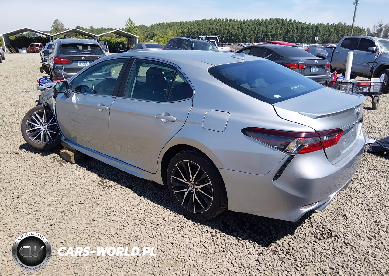 2024 Toyota Camry Se VIN:4T1G11BK3RU123440 - 3
