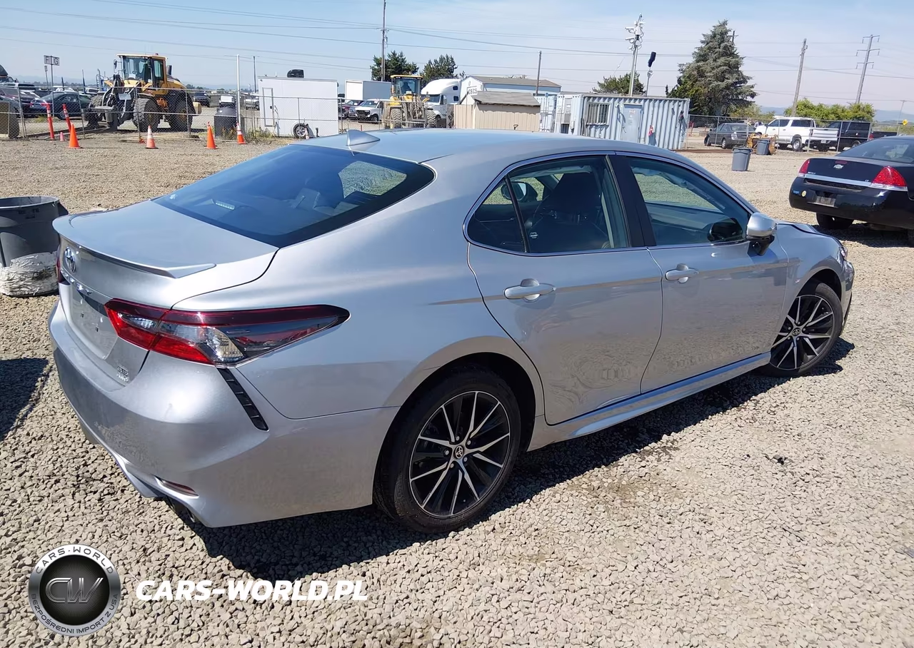 2024 Toyota Camry Se VIN:4T1G11BK3RU123440 - 4