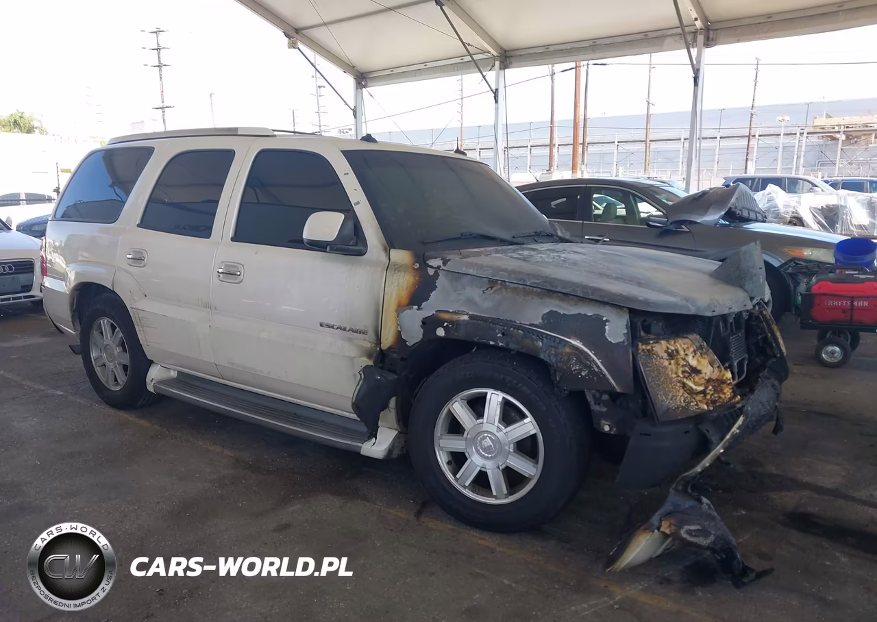 2003 Cadillac Escalade Standard