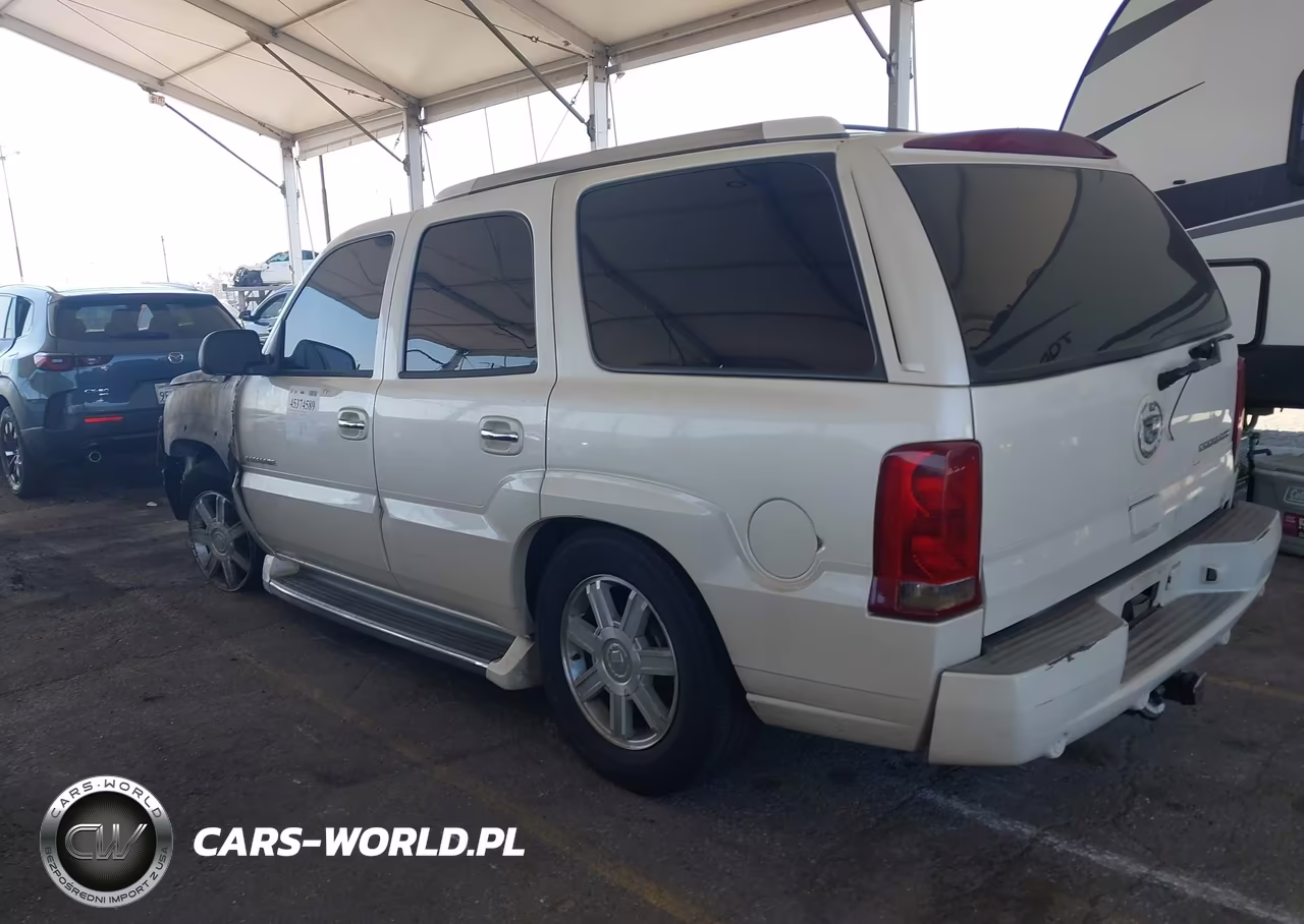2003 Cadillac Escalade Standard VIN:1GYEK63NX3R314162 - 3
