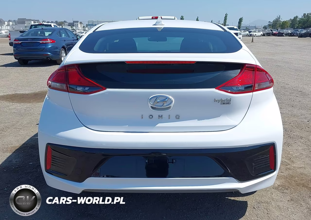 2019 Hyundai Ioniq Hybrid Blue VIN:KMHC65LC3KU107940 - 16