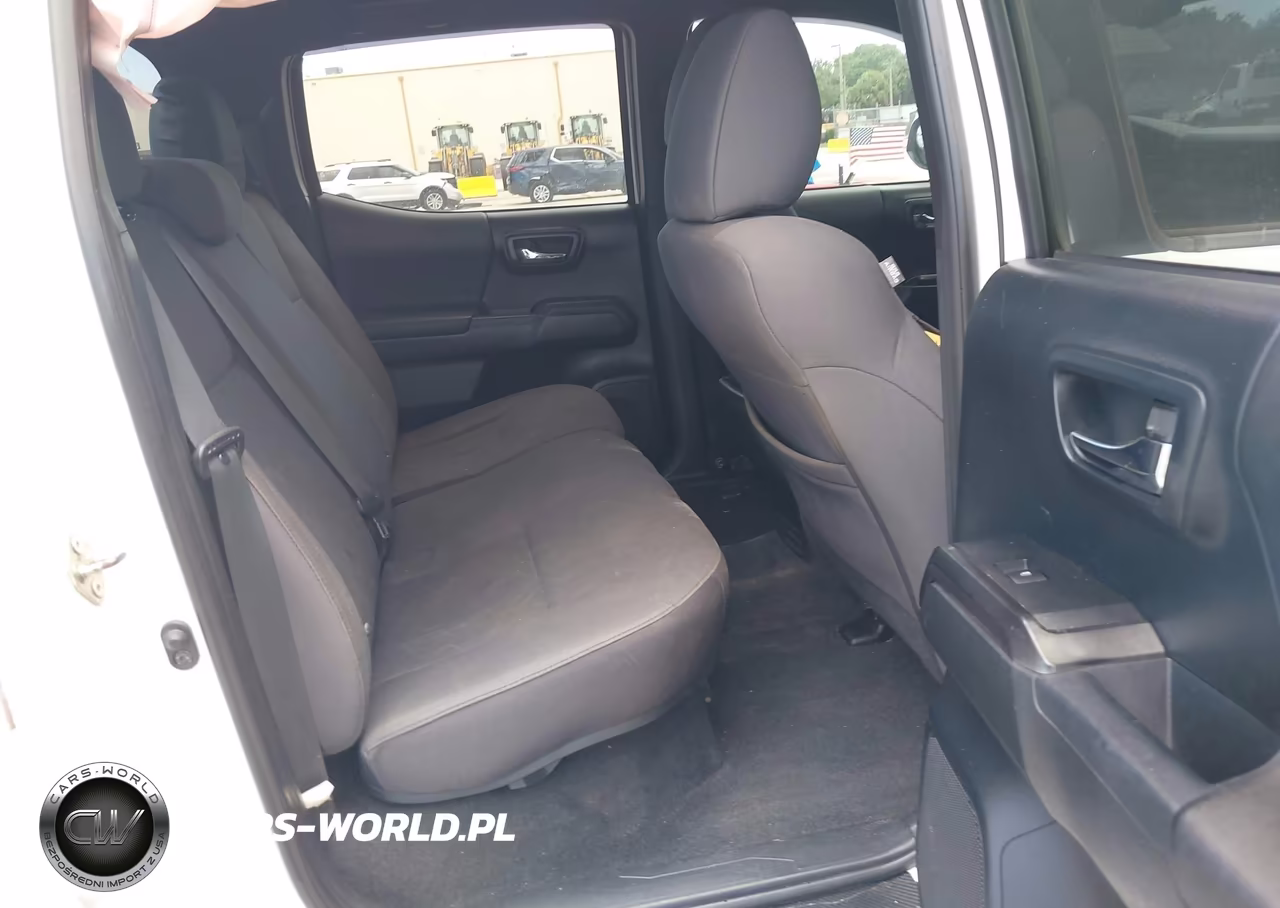 2016 Toyota Tacoma Double Cab VIN:3TMAZ5CN5GM016832 - 8