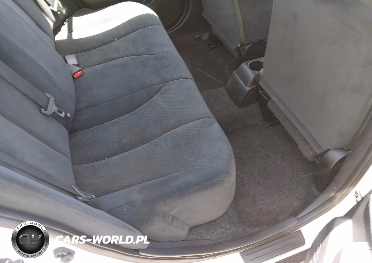 2010 Nissan Versa 1.8S VIN:3N1BC1AP2AL394982 - 8