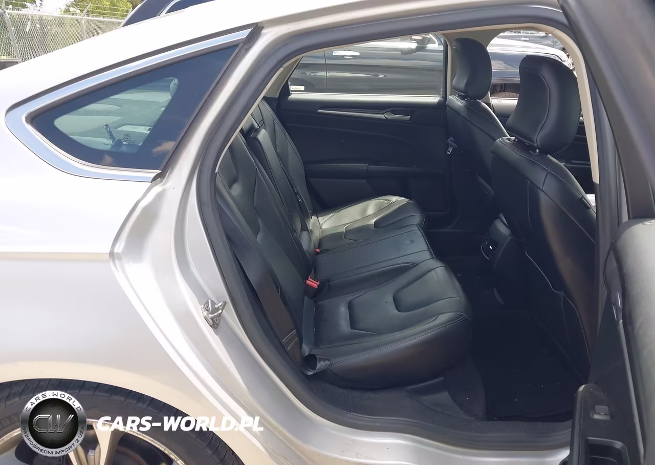 2017 Ford Fusion Titanium VIN:3FA6P0K96HR156482 - 8