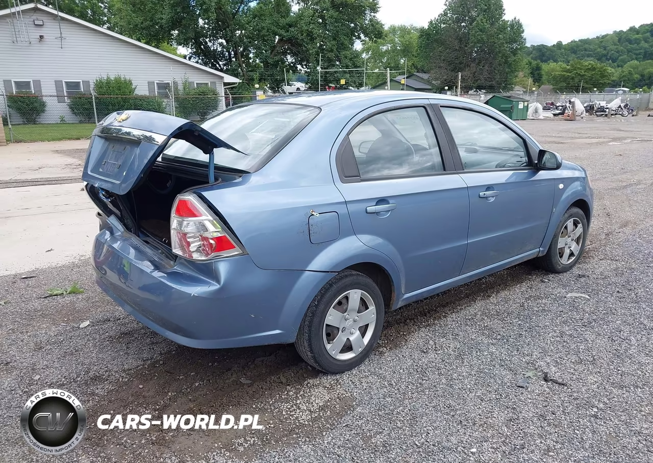 2008 Chevrolet Aveo Ls VIN:KL1TD56608B050074 - 4