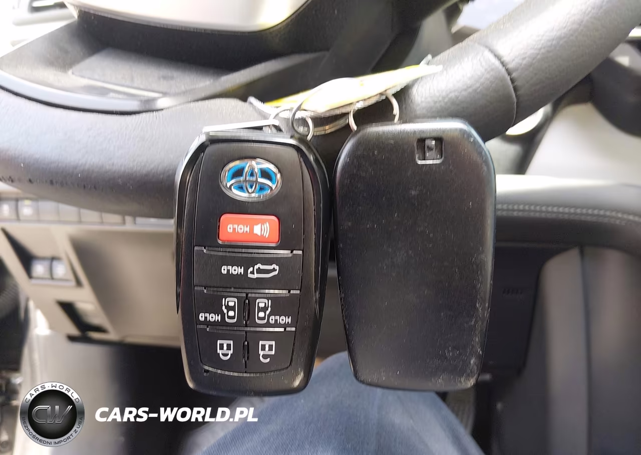 2025 Toyota Sienna Xle VIN:5TDYRKEC3SS250954 - 11