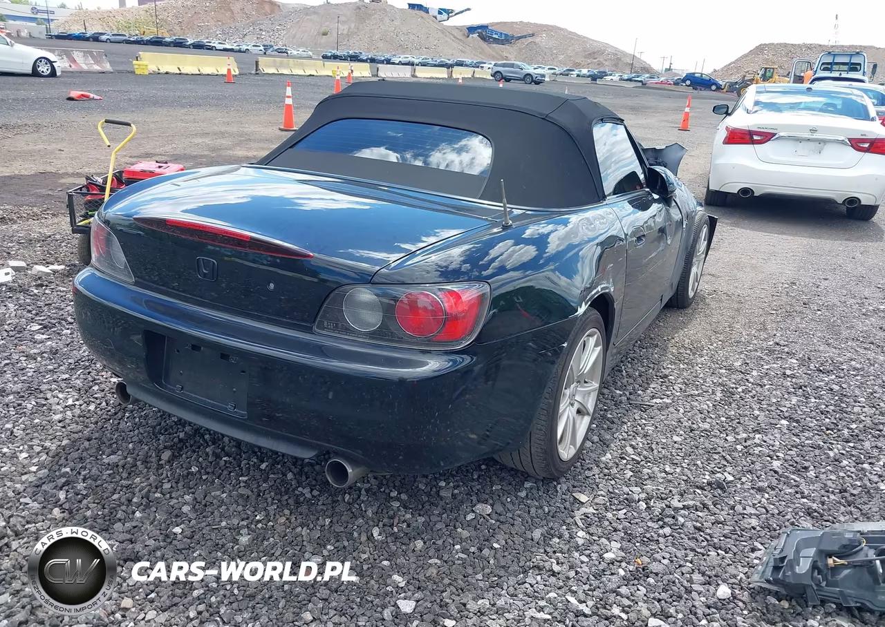 2003 Honda S2000 VIN:JHMAP11433T002513 - 4