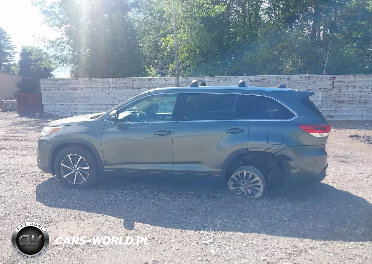 2017 Toyota Highlander Xle VIN:5TDJZRFH2HS482961 - 14