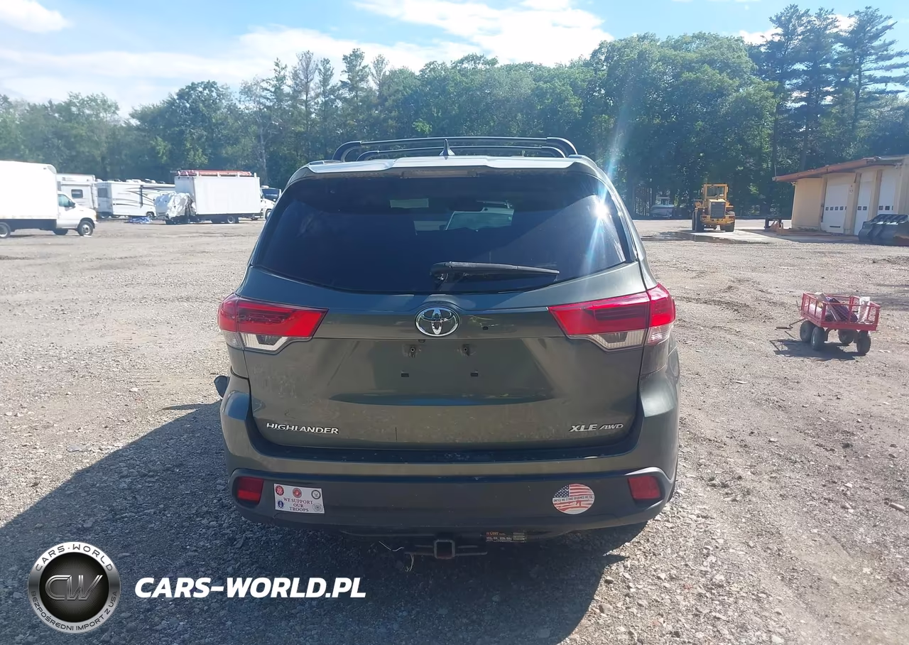 2017 Toyota Highlander Xle VIN:5TDJZRFH2HS482961 - 16